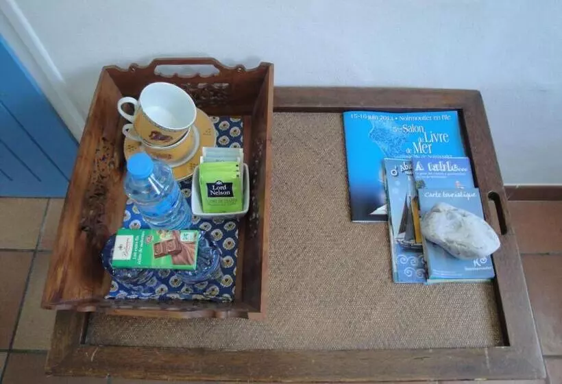 Le Buzet Bleu Bed & Breakfast