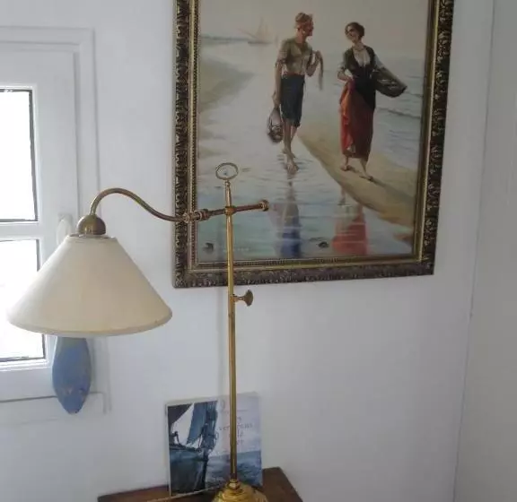 Le Buzet Bleu Bed & Breakfast