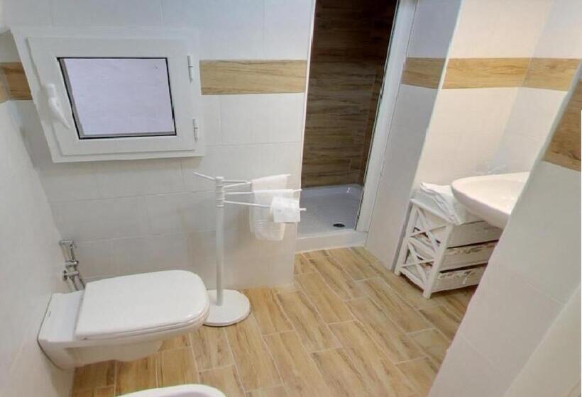 پانسیون Al Rosa Antico