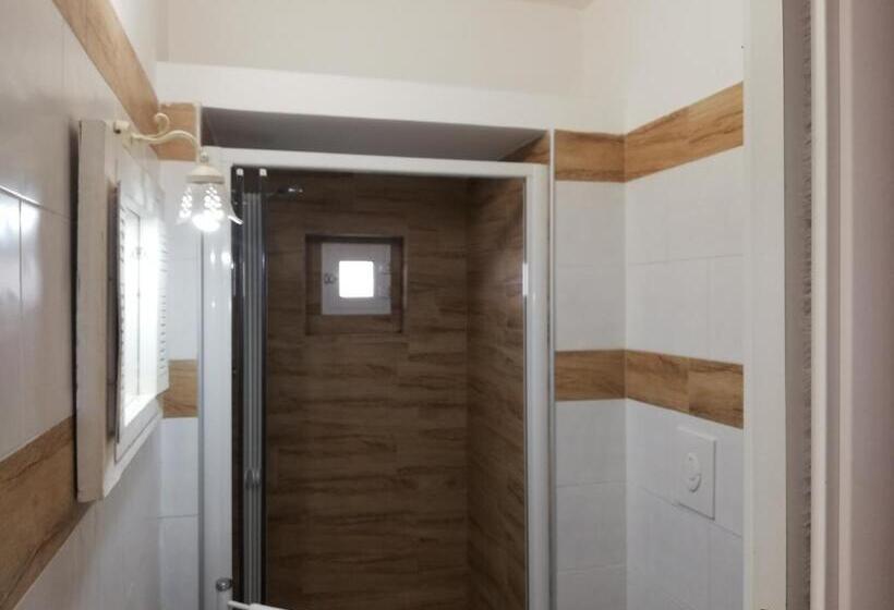 پانسیون Al Rosa Antico