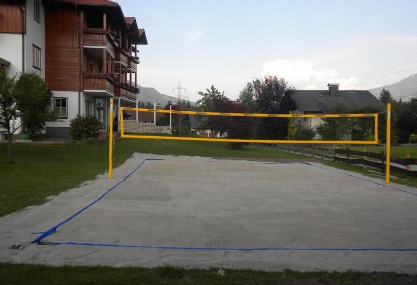 ペンション Gästehaus Hartweger