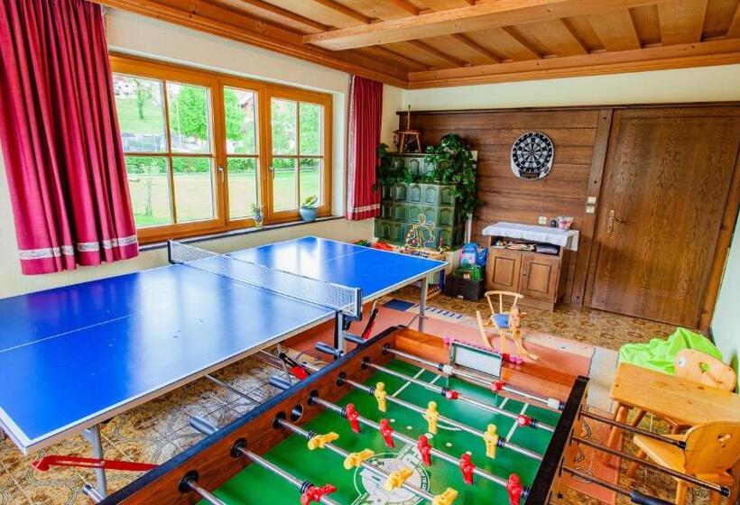 ペンション Gästehaus Hartweger