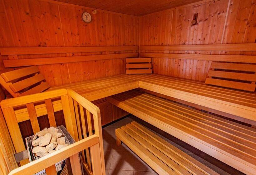 ペンション Gästehaus Hartweger