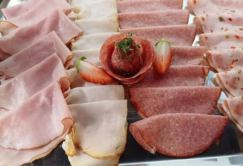 ペンション Gästehaus Ranftl