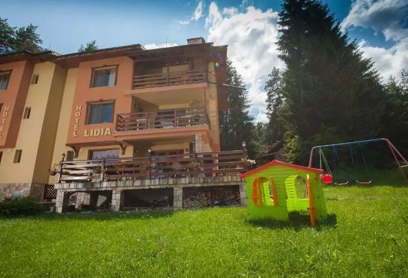 ペンション Guest House Lidia