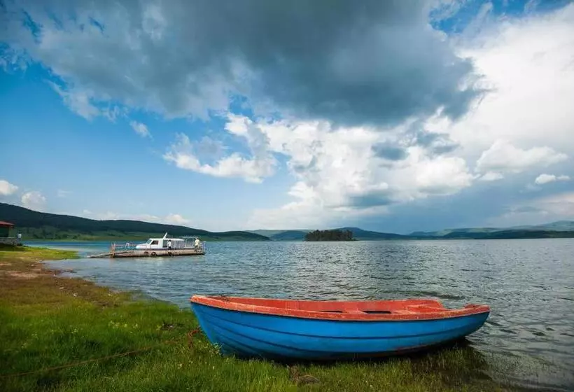 ペンション Guest House Lidia