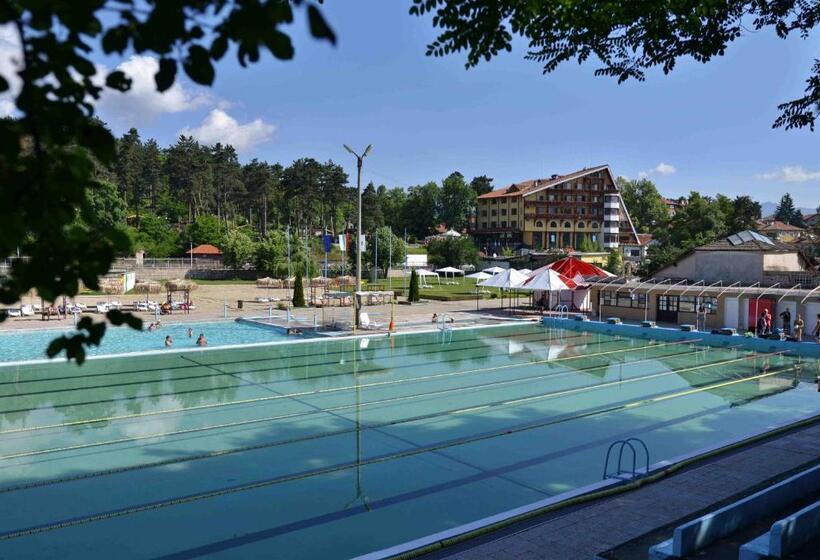 펜션 Guest House Radoychevi