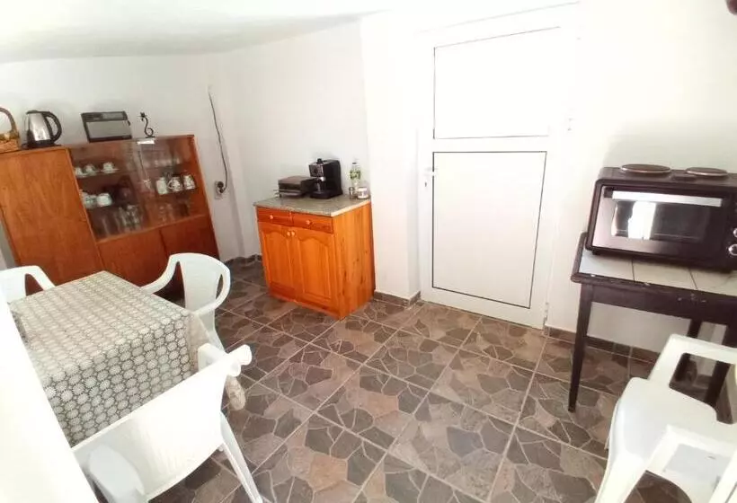 Majatalo Guest House Radoychevi
