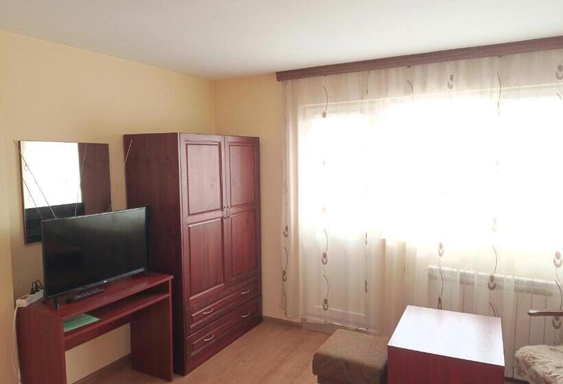 펜션 Guest House Radoychevi