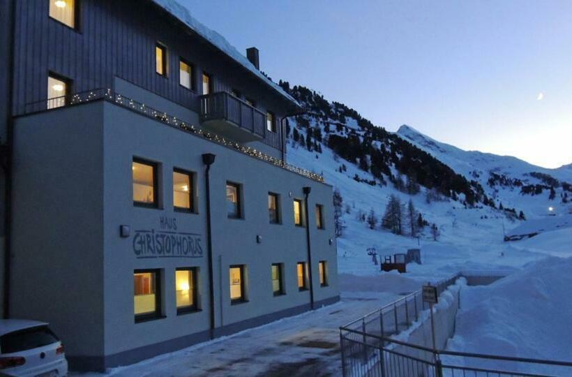 بنسيون Haus Christophorus