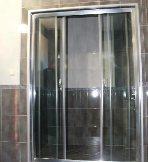 بنسيون Leshtenski Perli