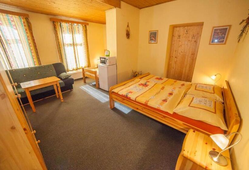 ペンション Penzion Na Rozcestí