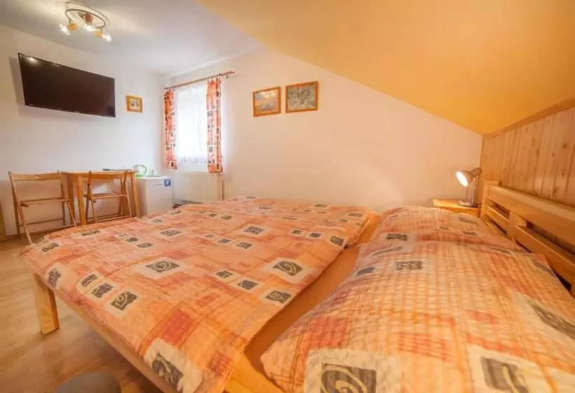 Majatalo Penzion Na Rozcestí