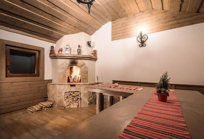 ペンション Penzión Goraľka