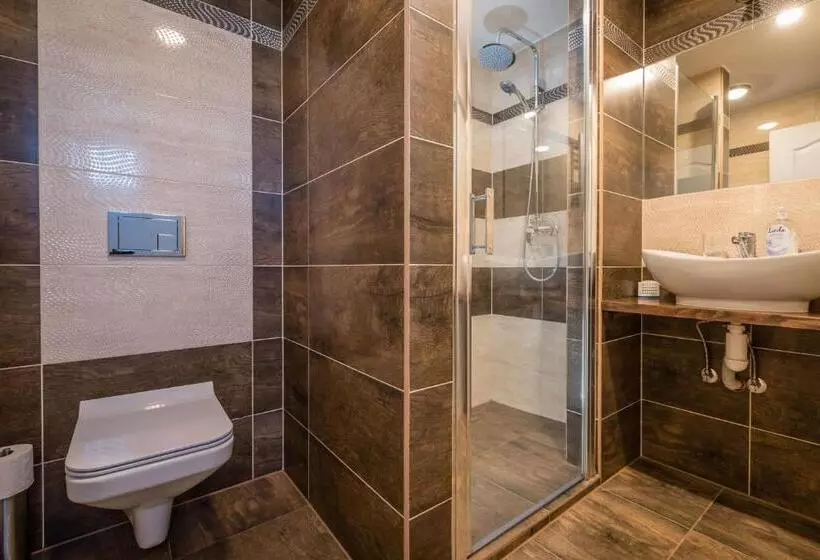 Majatalo Penzión Goraľka