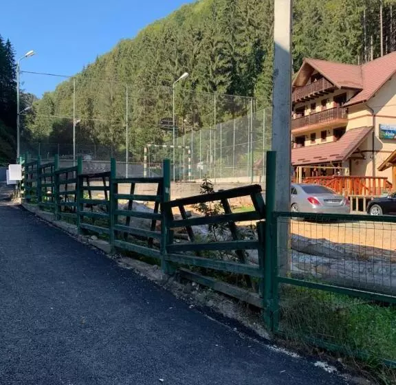 Pensiunea Valea Cascadelor