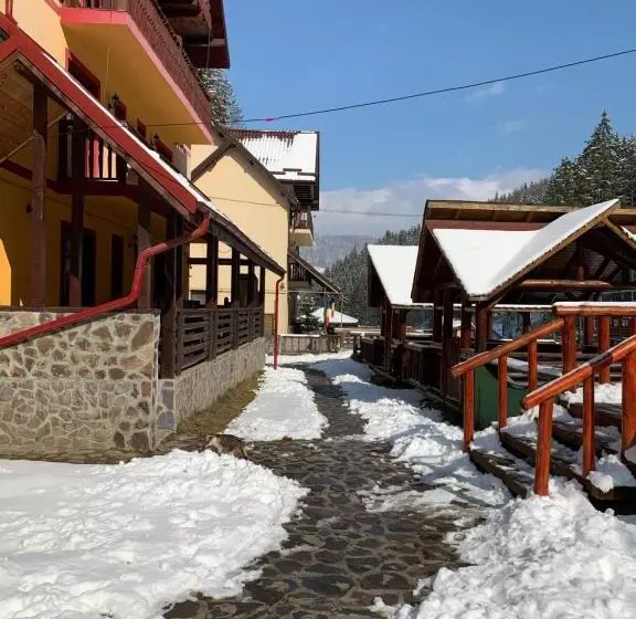 Pensiunea Valea Cascadelor