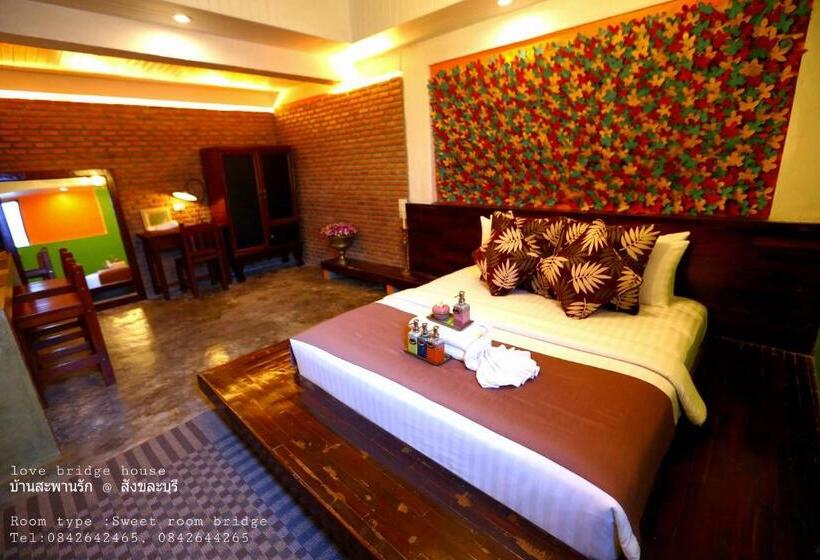 אתר נופש Love Bridge House บ้านสะพานรัก