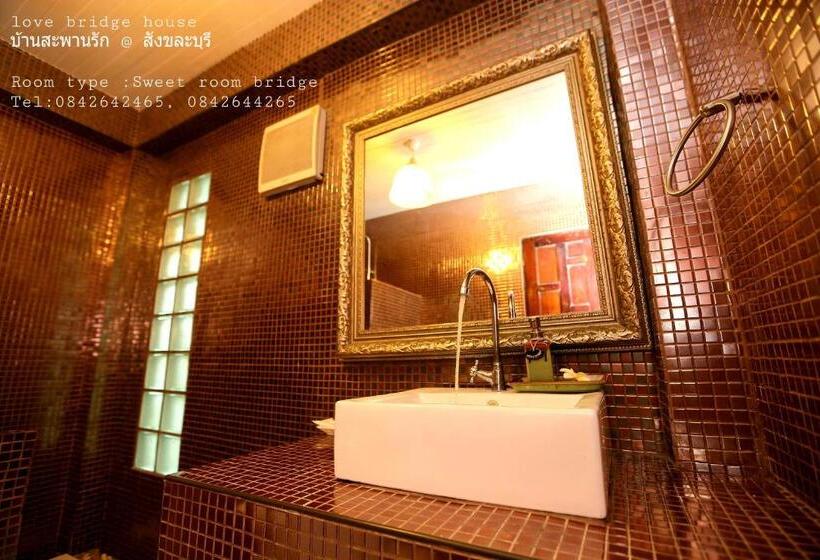 אתר נופש Love Bridge House บ้านสะพานรัก