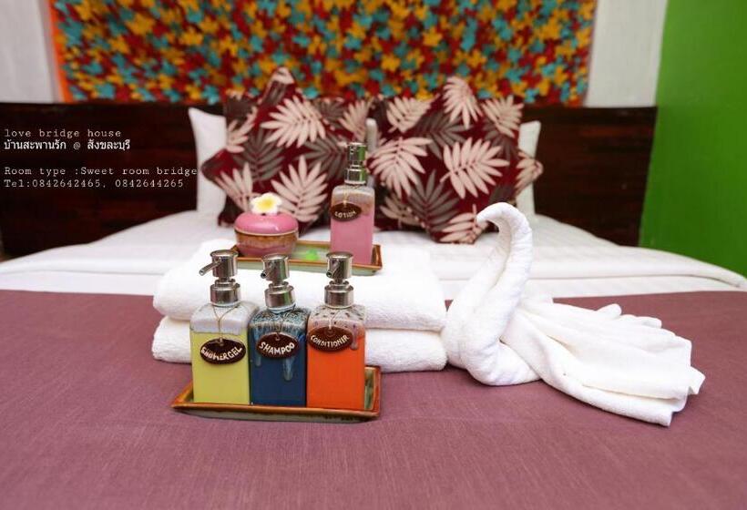 אתר נופש Love Bridge House บ้านสะพานรัก
