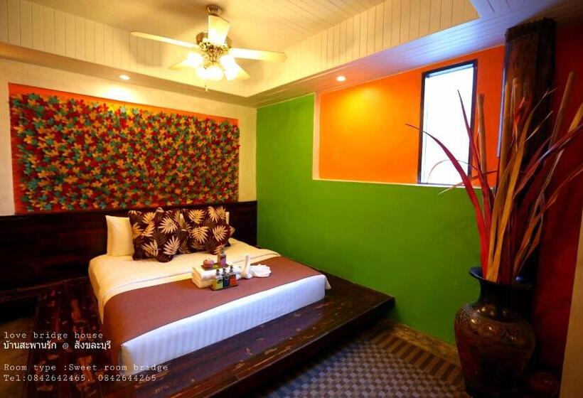 אתר נופש Love Bridge House บ้านสะพานรัก
