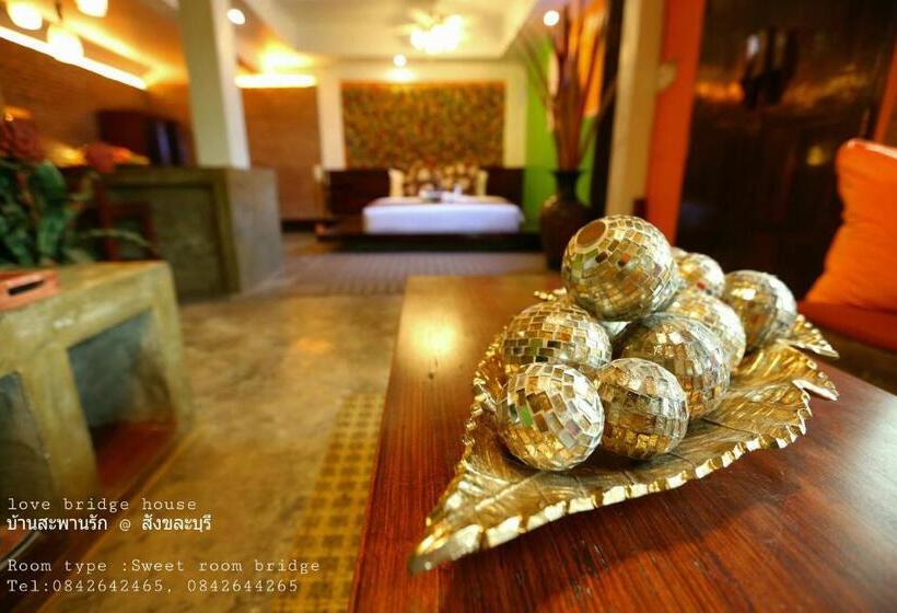 אתר נופש Love Bridge House บ้านสะพานรัก