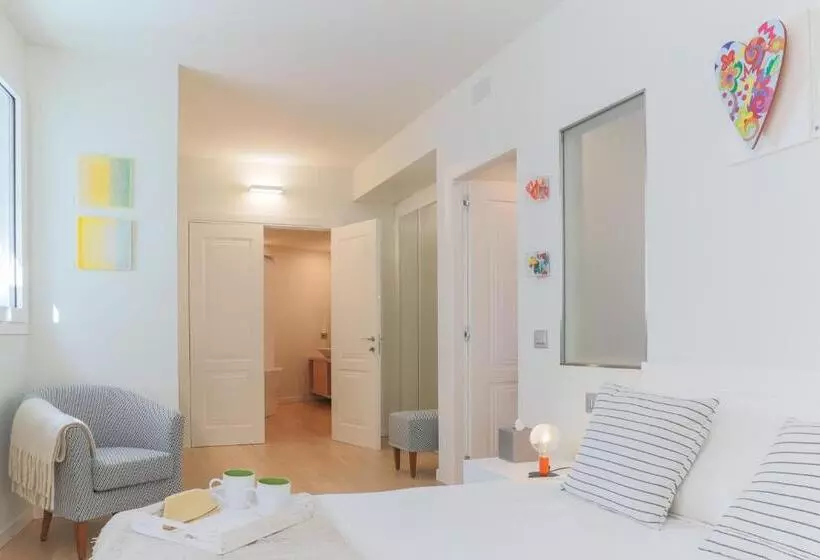 The Art House   By Myhomeincomo