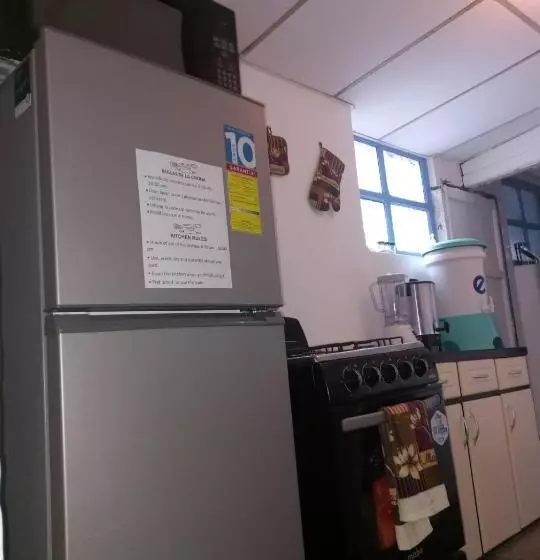 تختخواب و صبحانه Mi Casita Zona 4