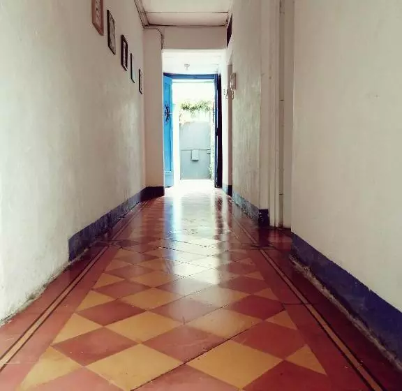 تختخواب و صبحانه Mi Casita Zona 4