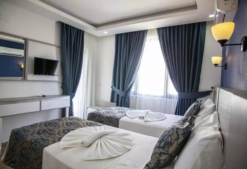 تختخواب و صبحانه Demyra Boutique