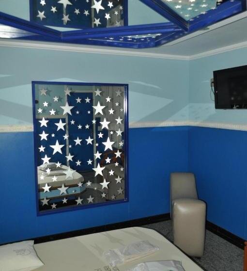 هتل Casa Blanca   Adults Only