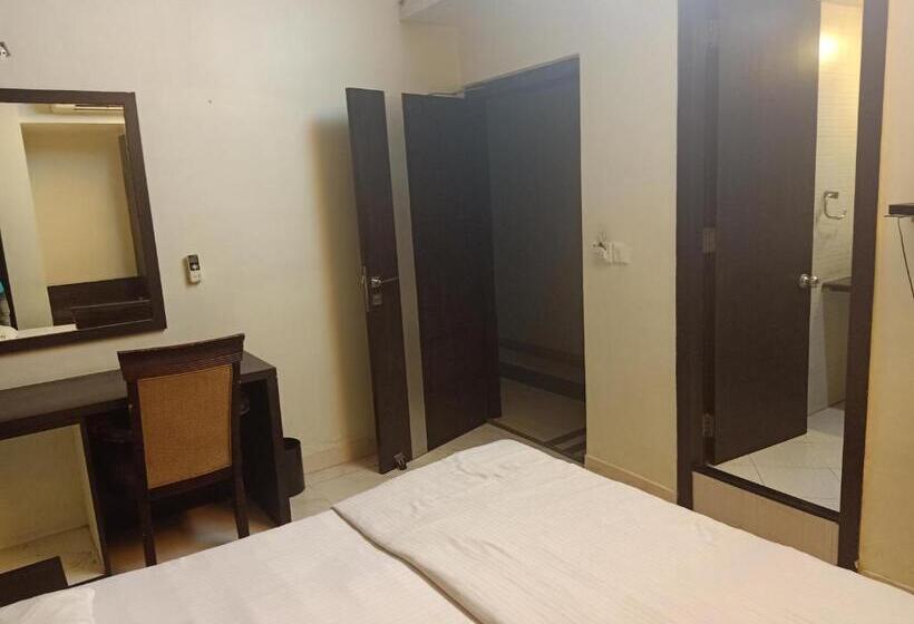 Hotel V.i.p. Regency