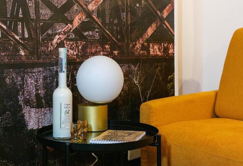 Le Case Di Fe Pagliari House