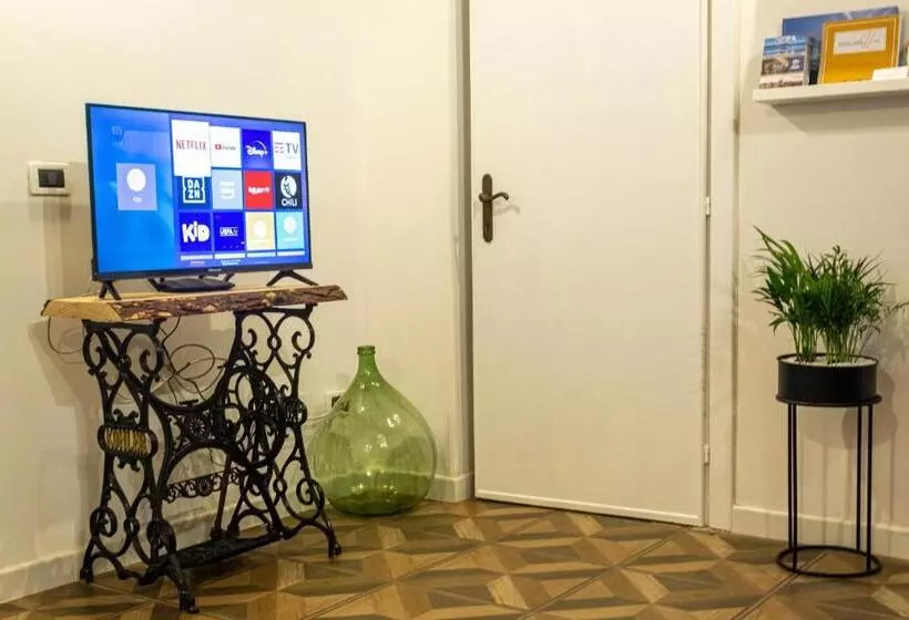 Le Case Di Fe Pagliari House