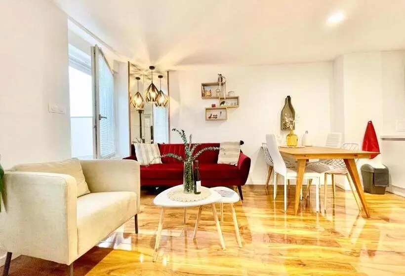 Le Rosacker   Proche Centre Ville Et Gare   Terrasse   Parking Gratuit 2 Places   2 Chambres   2 Sal
