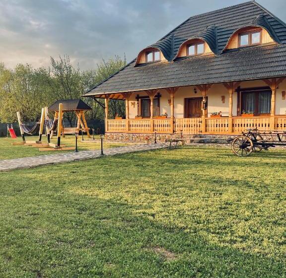 膳宿费 Casa Moroșanului Vișeu De Sus