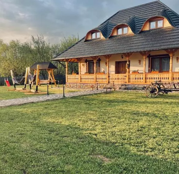 ペンション Casa Moroșanului Vișeu De Sus