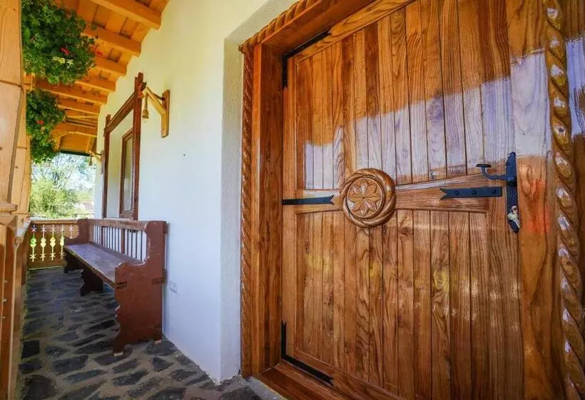ペンション Casa Moroșanului Vișeu De Sus