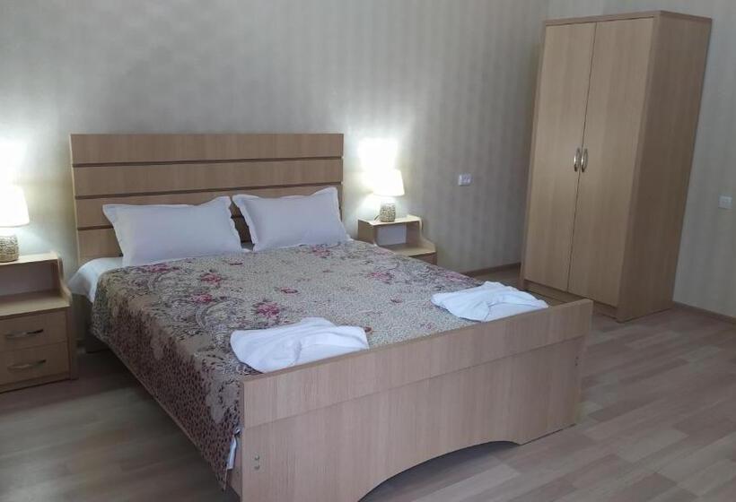 پانسیون Elegant