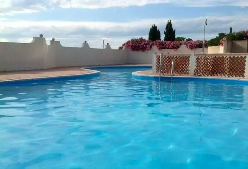 Appartement Charmant Au Grau Du Roi Avec Piscine Partagee