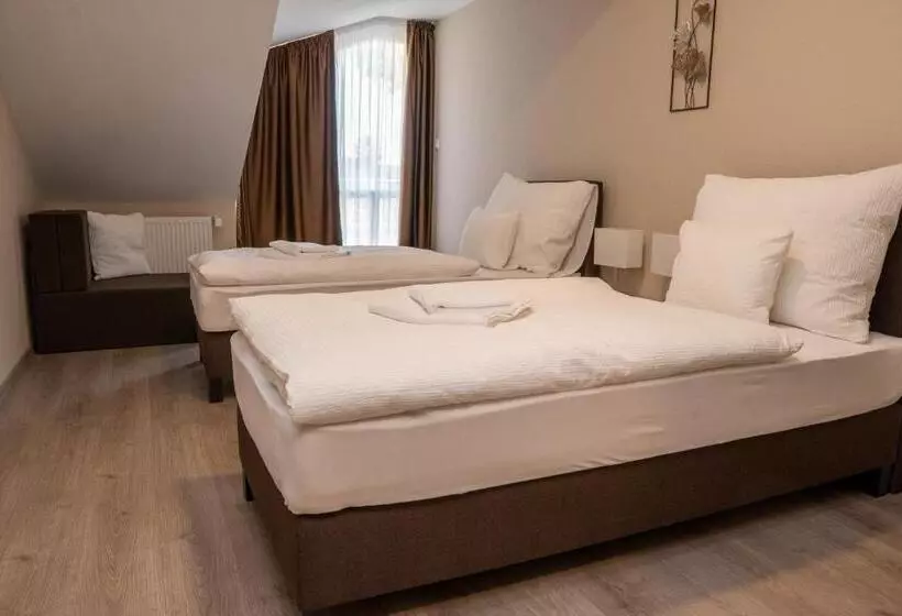 Aamiaismajoitus (B&B) Eprespark Panzió