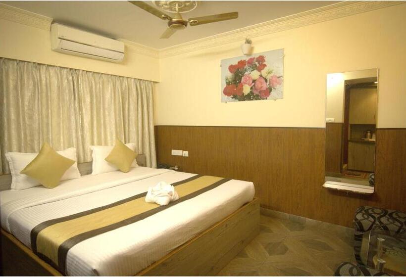 Отель Apples Balaji Inn