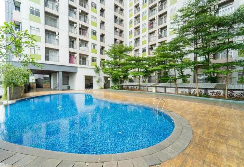 ホテル Redliving Apartemen Serpong Green View   Hapukh Room Tower B