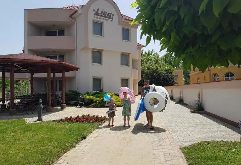 Liza Apartmanok