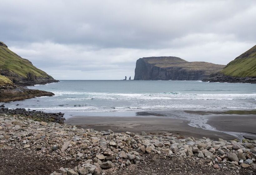 Luxurious & Unique Villa / Nature / Beach / Hiking