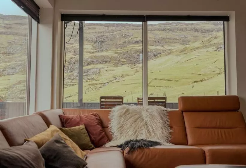 Luxurious & Unique Villa / Nature / Beach / Hiking