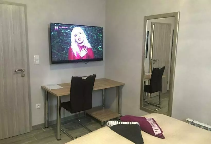 پانسیون Rooms & Apartments Banjac