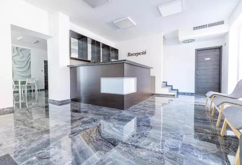 Aamiaismajoitus (B&B) Panzió 81