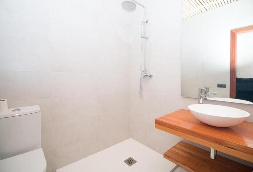 بنسيون Bet Apartments Canovas Rooms