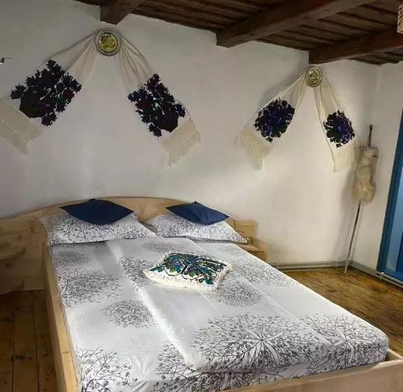 Majatalo Căsuța Tivadar